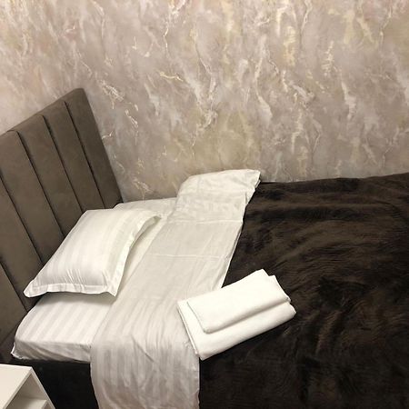 Hotel Lion Almati Kültér fotó