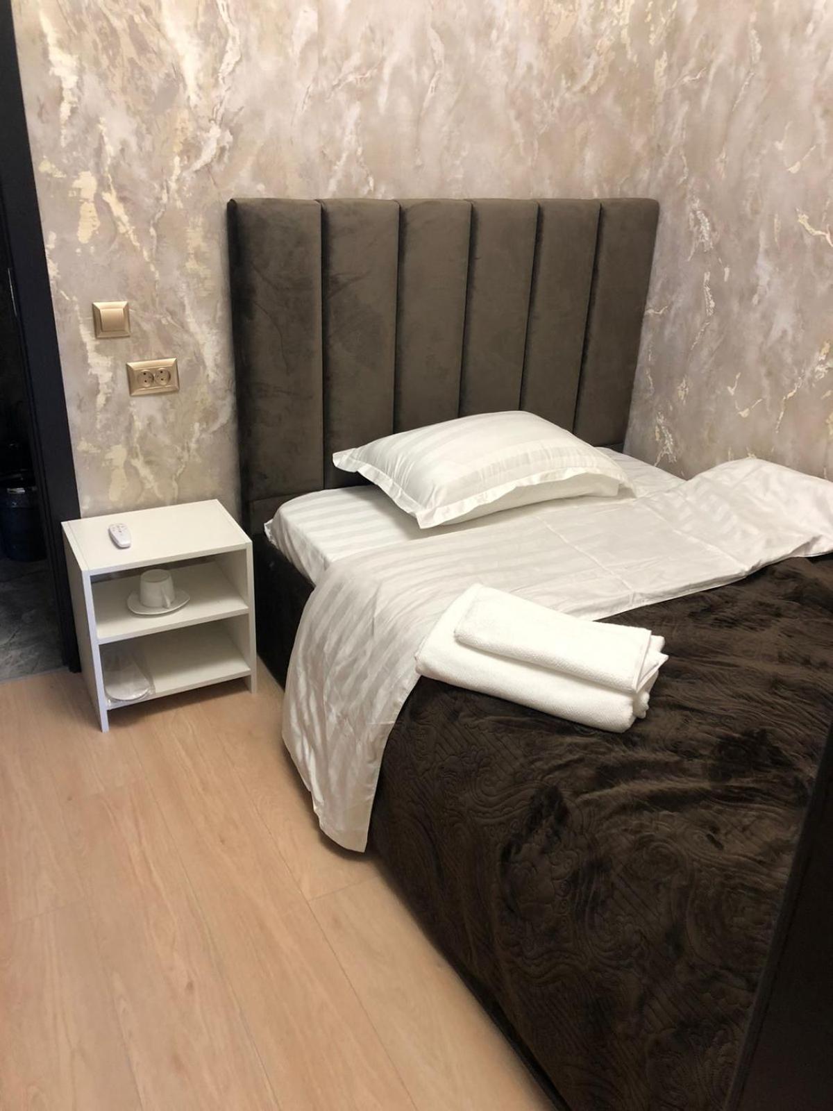Hotel Lion Almati Kültér fotó