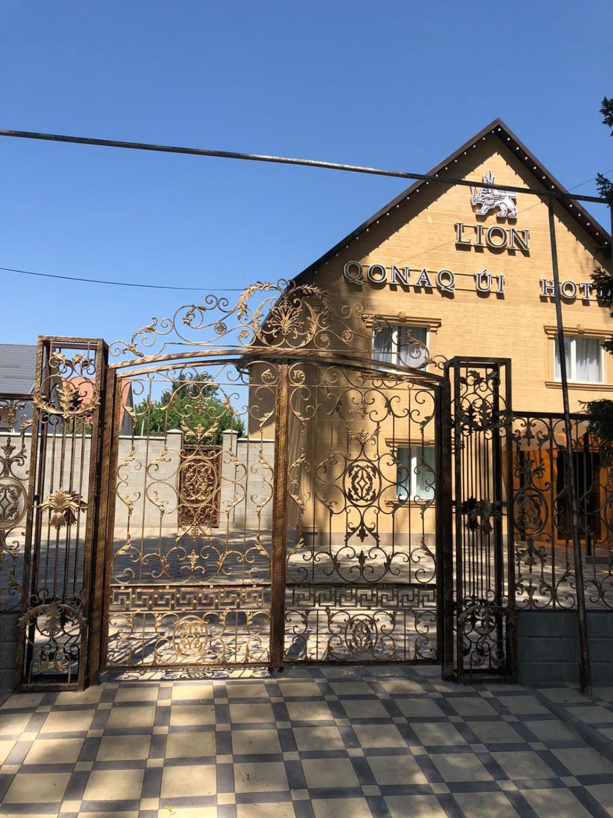 Hotel Lion Almati Kültér fotó