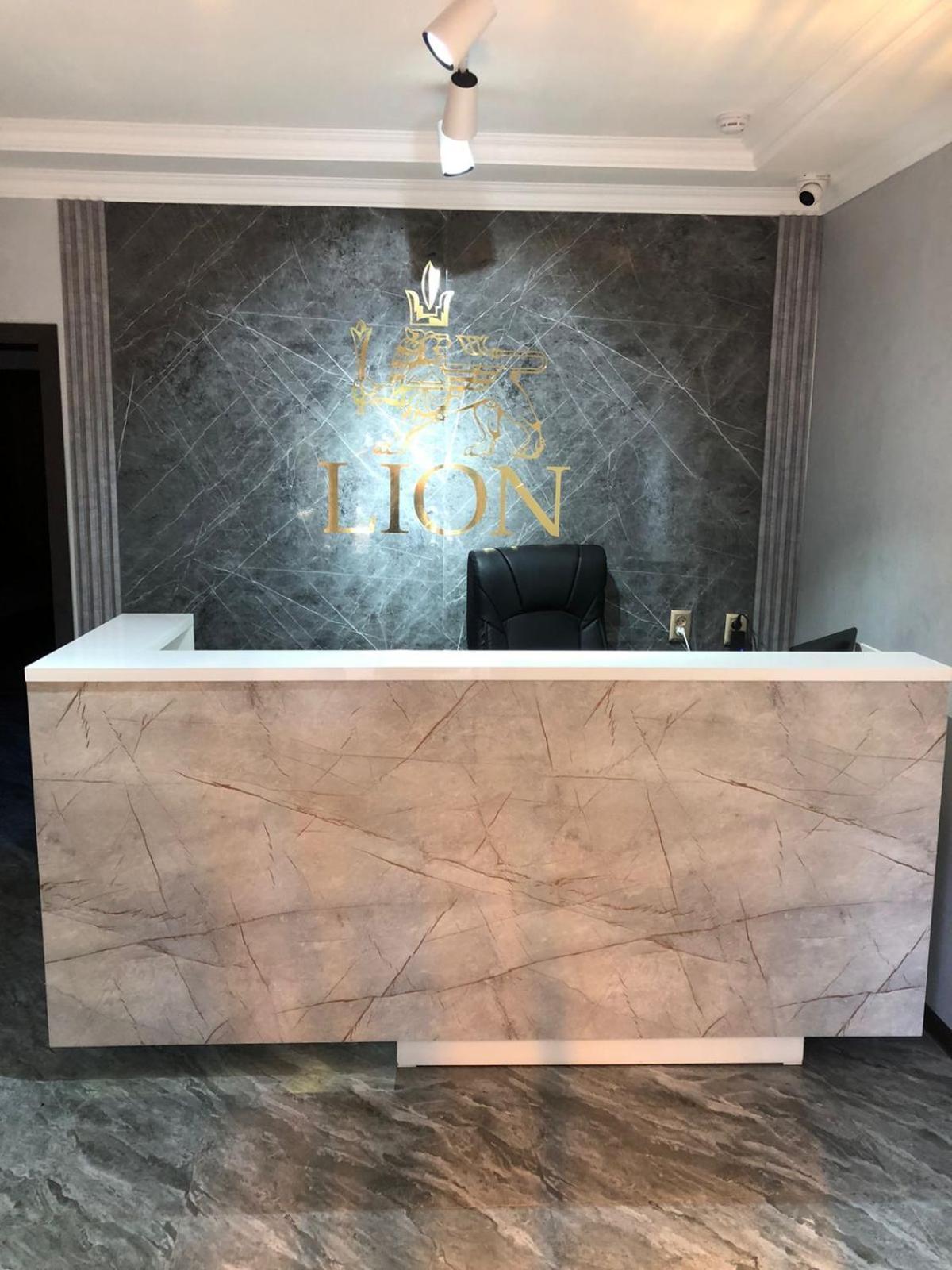 Hotel Lion Almati Kültér fotó