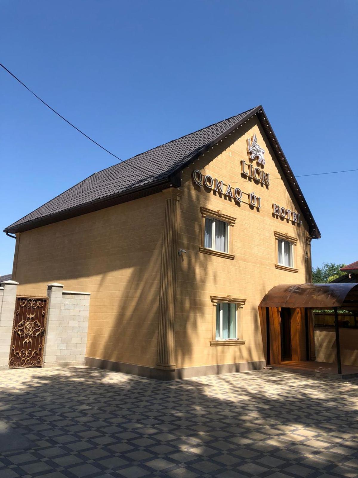 Hotel Lion Almati Kültér fotó