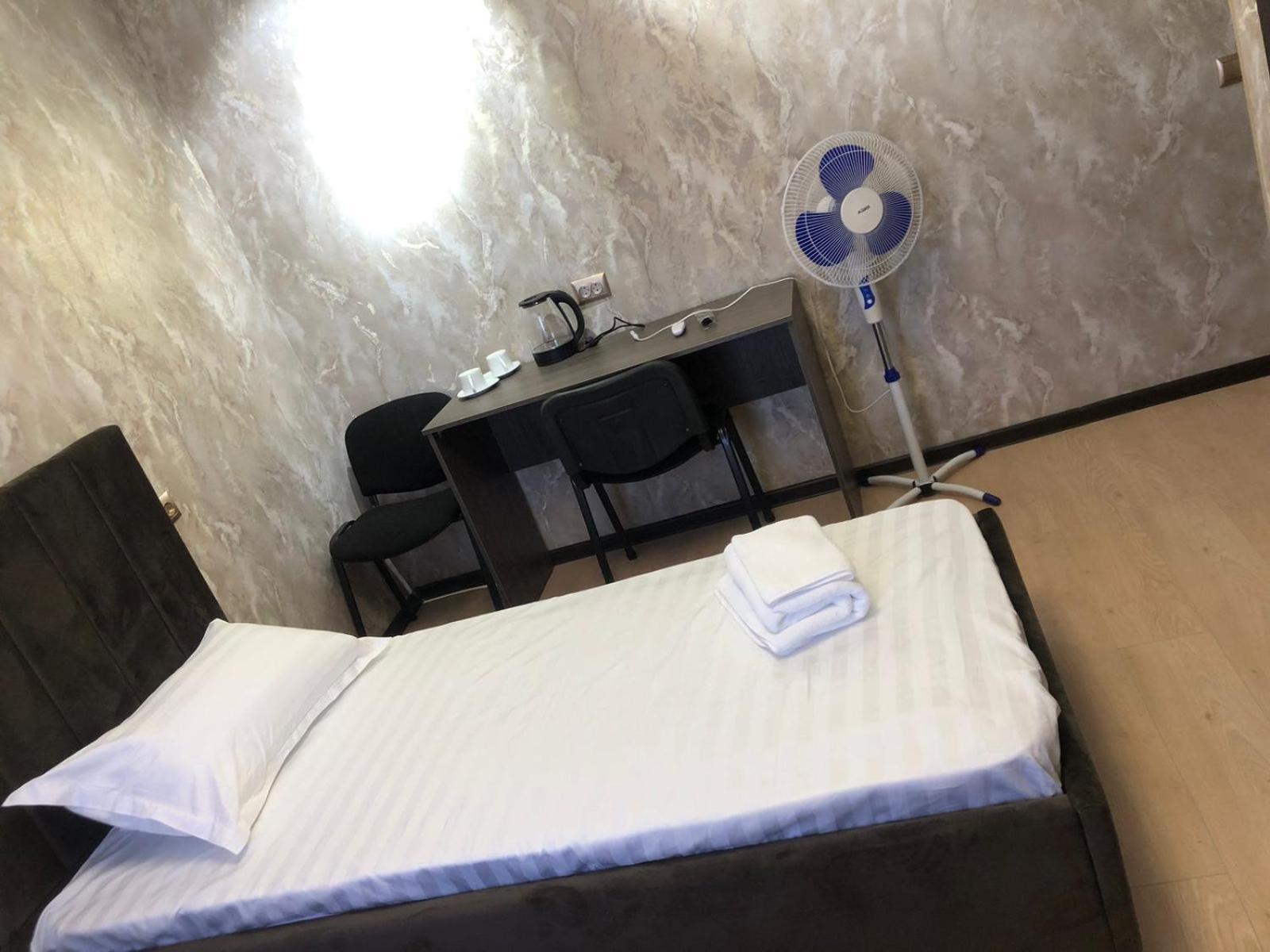 Hotel Lion Almati Kültér fotó