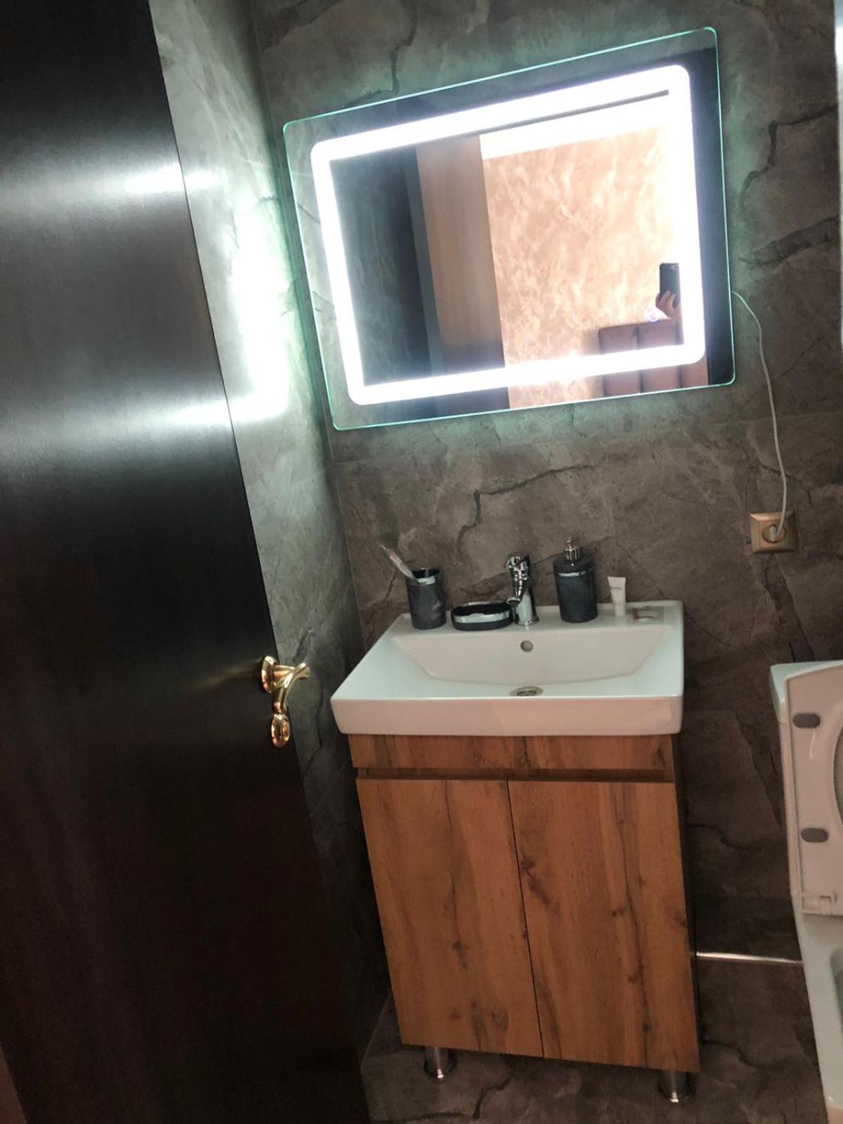 Hotel Lion Almati Kültér fotó